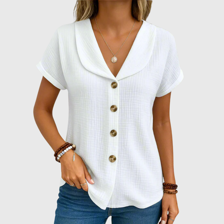 Maureen | Chic Buttoned Blouse