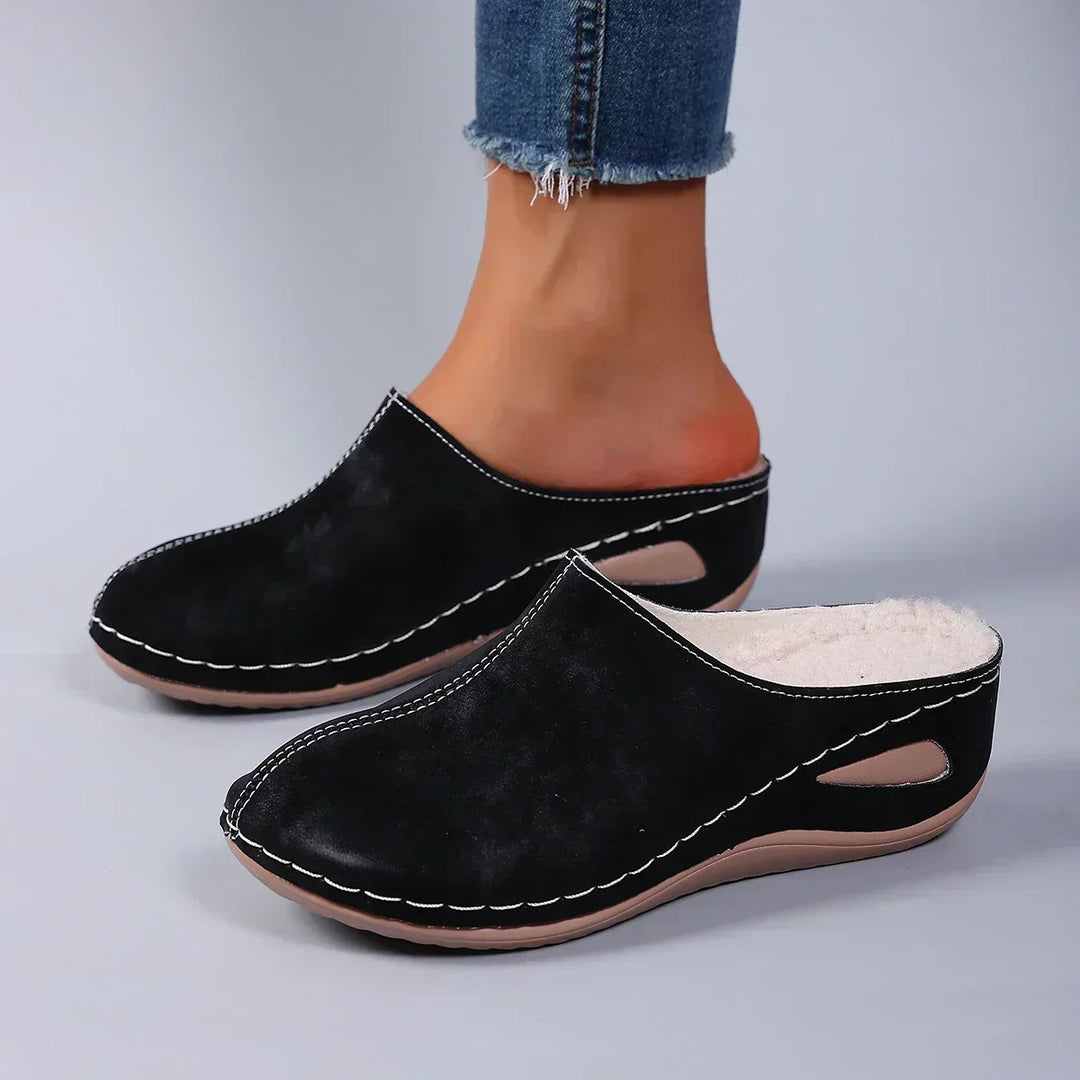 Averia | Orthopedic Slip-Ons