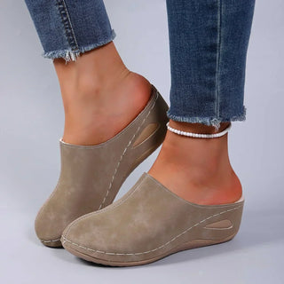 Averia | Orthopedic Slip-Ons