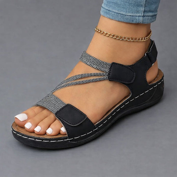 Selyndra - Lightweight Orthopedic Sandals