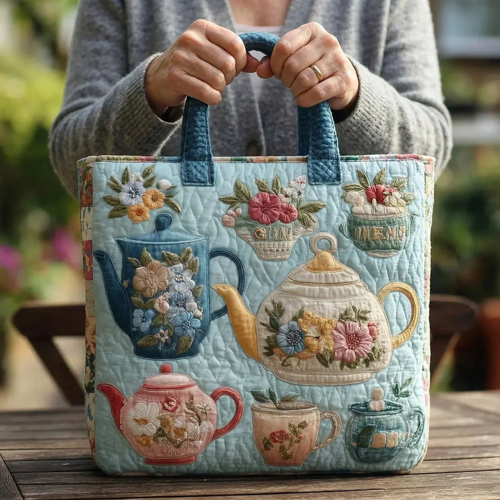 Floral Pattern Quilted Tote